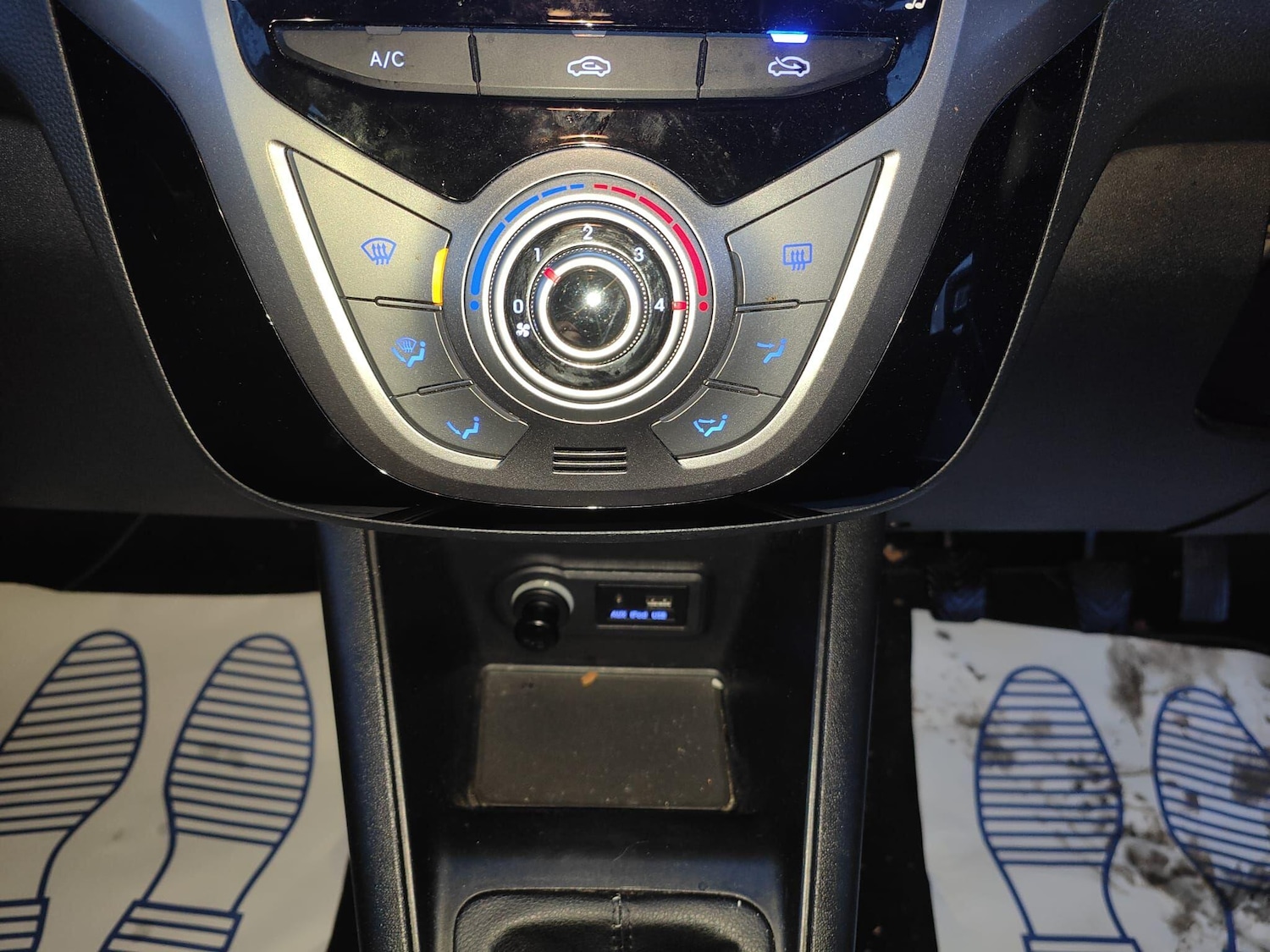 Used Hyundai Ix20 2012 for sale - 77166705: Photo 17