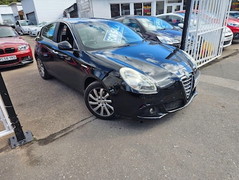 Used Alfa Romeo Giulietta 2010 for sale - 76020966: Photo