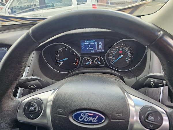 Used Ford Focus 2012 for sale - 75657281: Photo 13