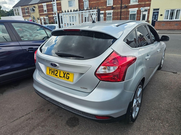Used Ford Focus 2012 for sale - 75657281: Photo 4