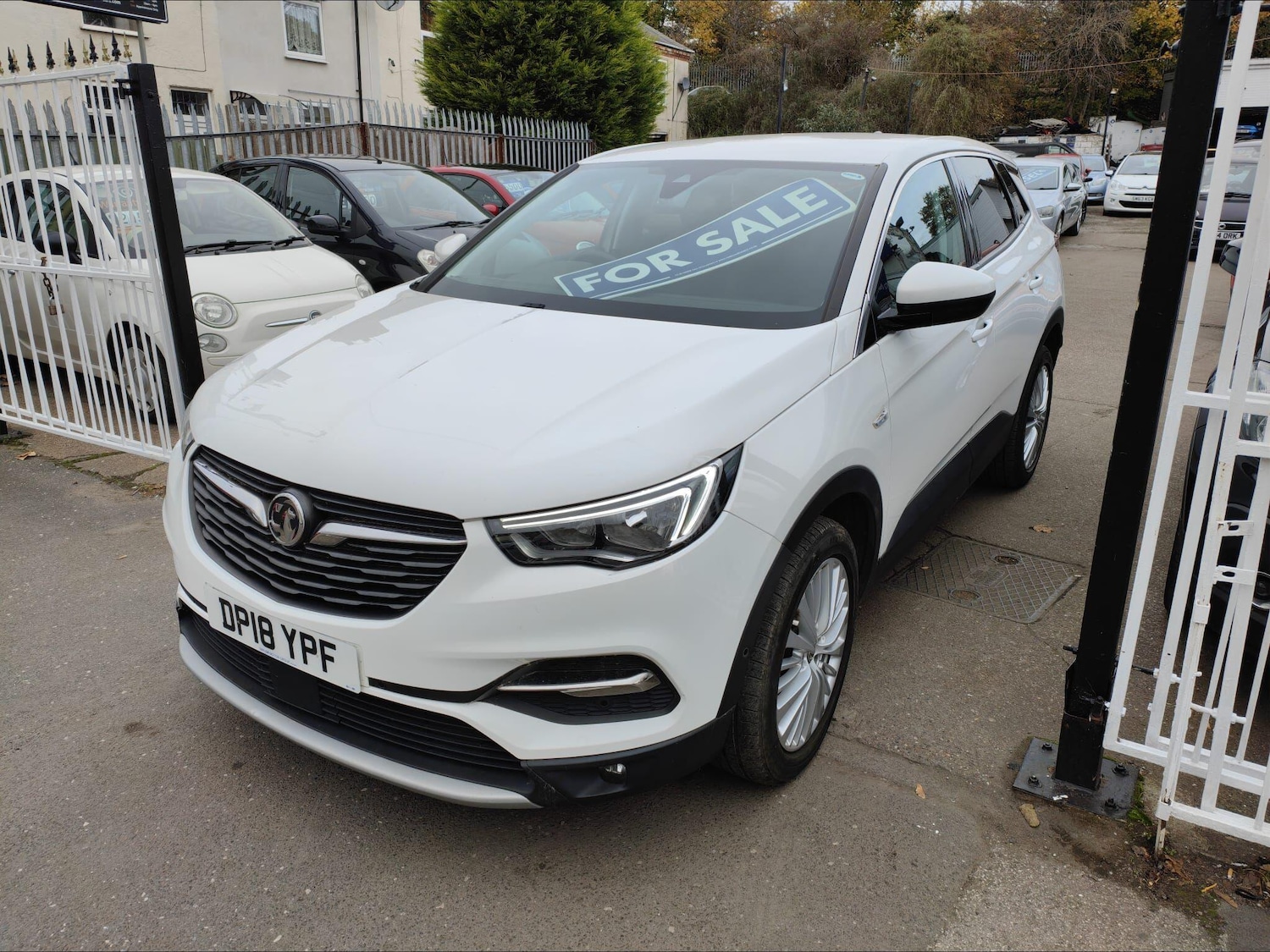 Used Vauxhall Grandland X 2018 for sale - 76381059: Photo 2