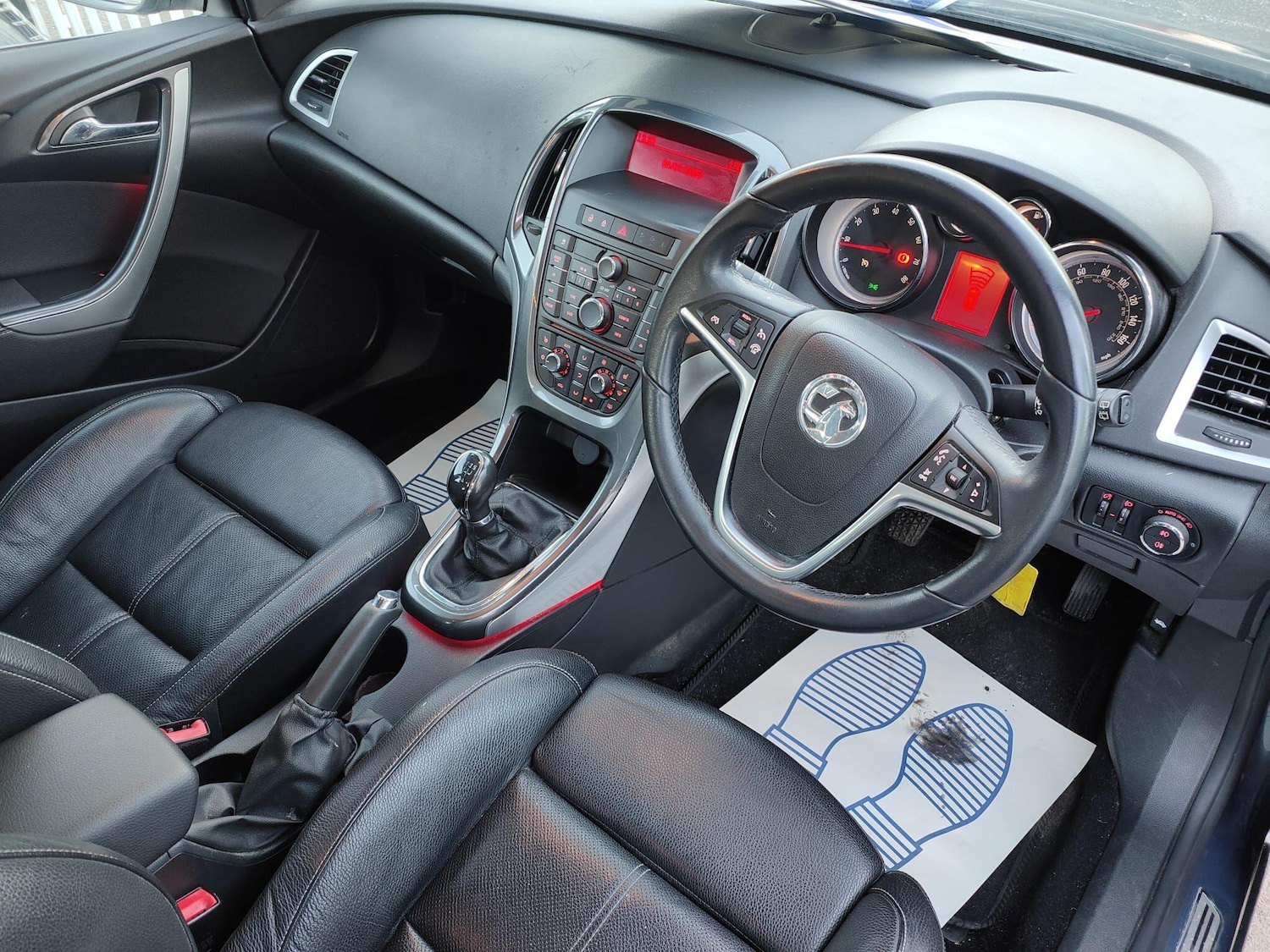 Used Vauxhall Astra 2013 for sale - 77101801: Photo 17