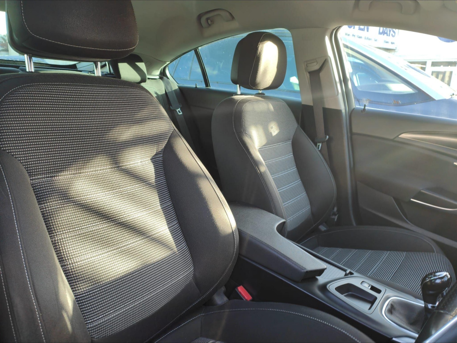 Used Vauxhall Insignia 2015 for sale - 76899056: Photo 11