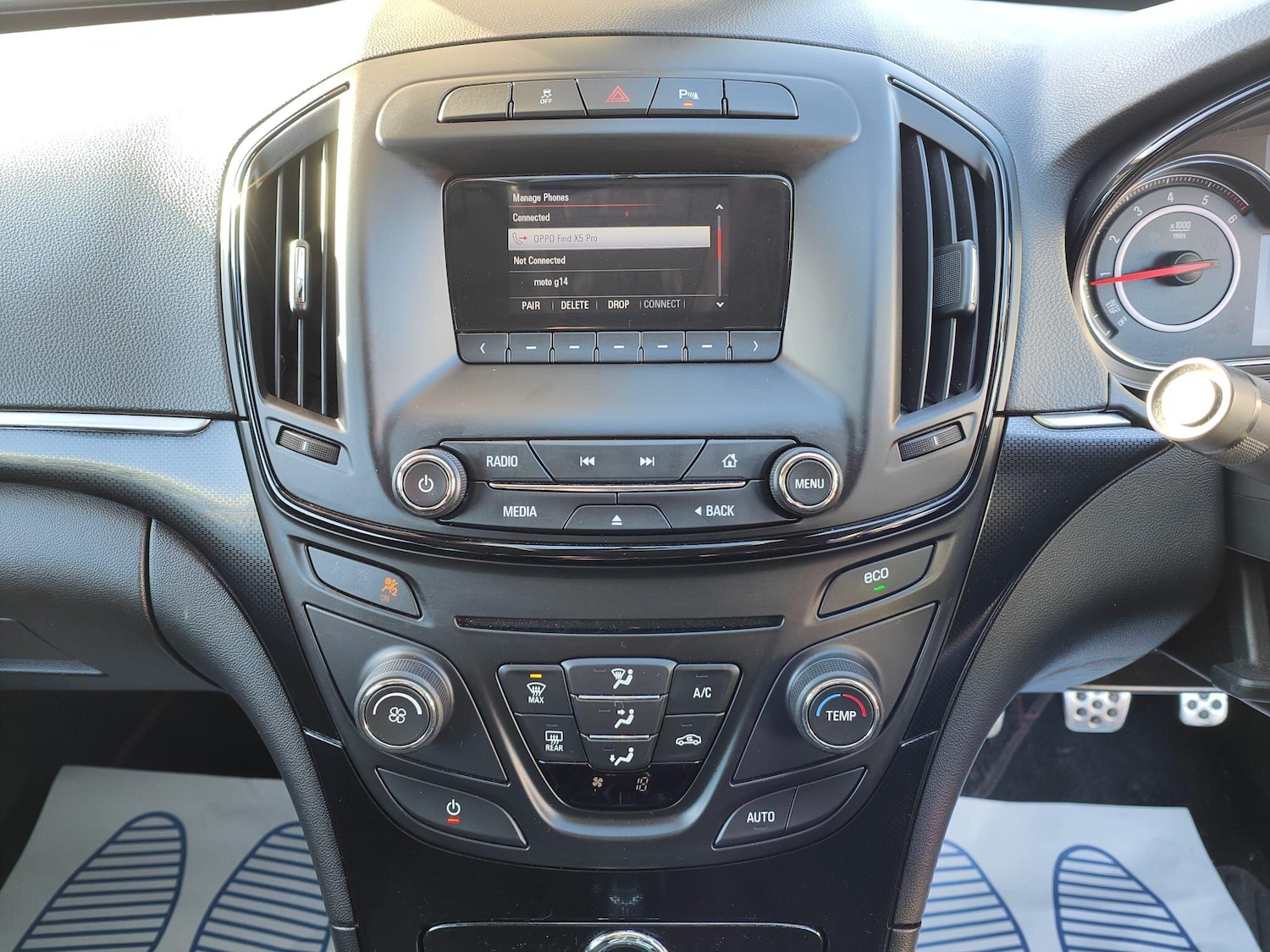 Used Vauxhall Insignia 2015 for sale - 76899056: Photo 18