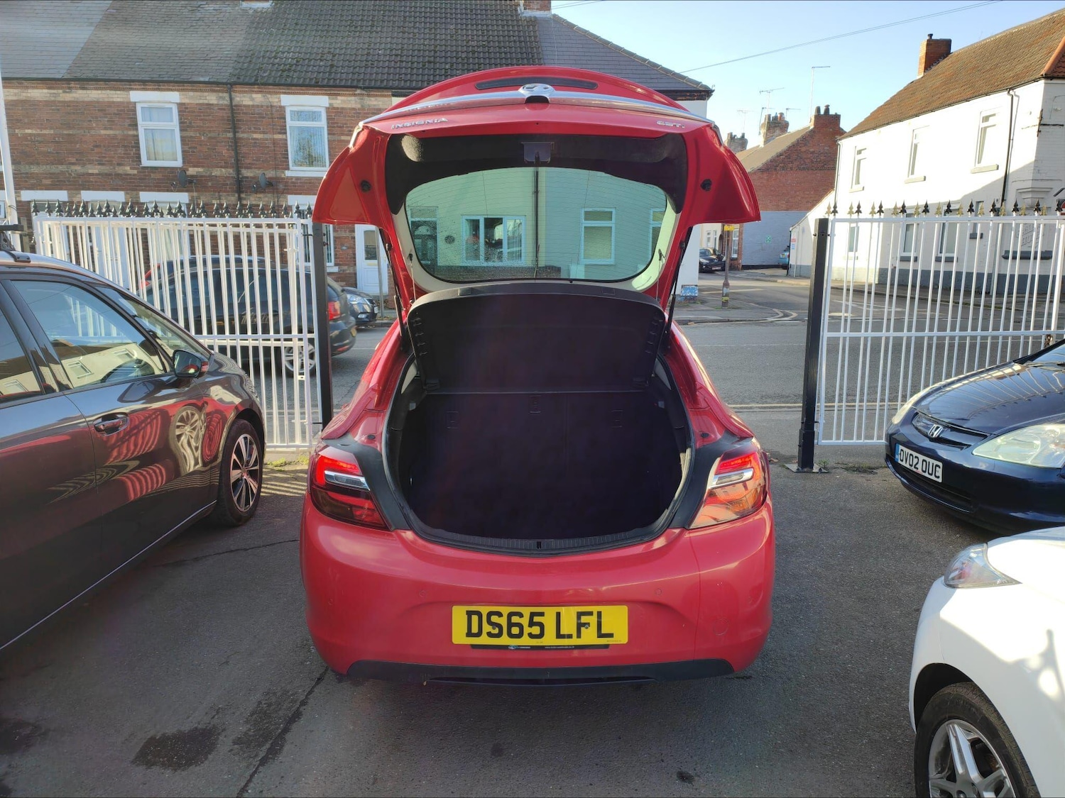 Used Vauxhall Insignia 2015 for sale - 76899056: Photo 5