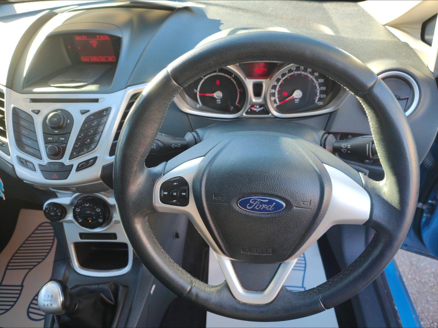 Used Ford Fiesta 2011 for sale - 76759522: Photo 12