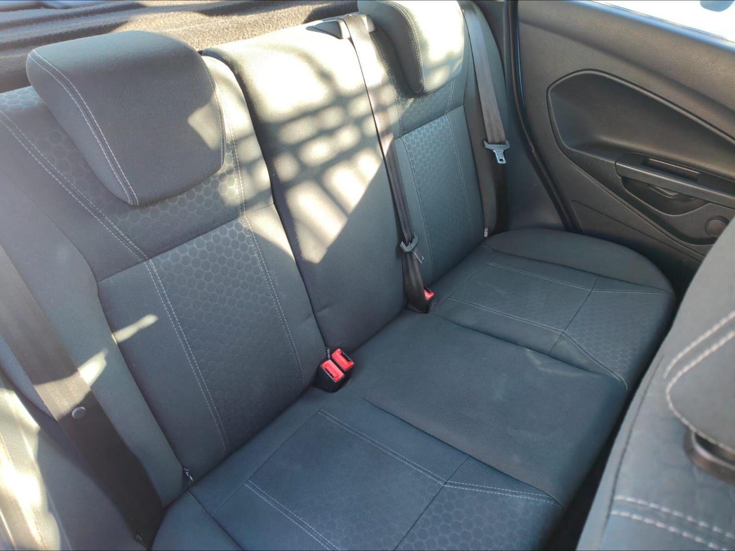 Used Ford Fiesta 2011 for sale - 76759522: Photo 19