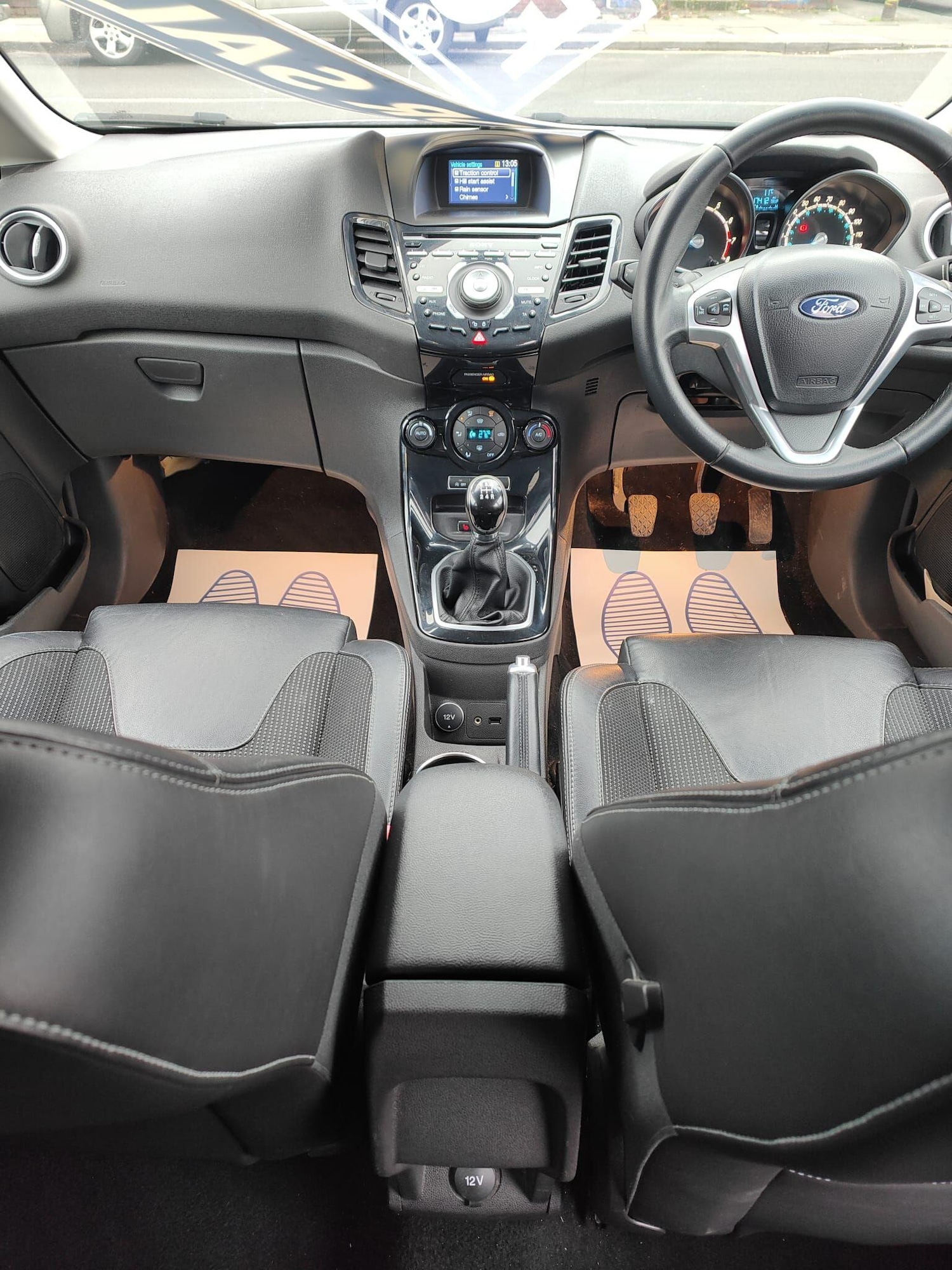 Used Ford Fiesta 2014 for sale - 77060454: Photo 22