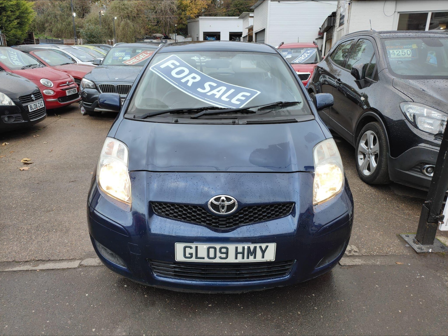 Used Toyota Yaris 2009 for sale - 76388716: Photo 2