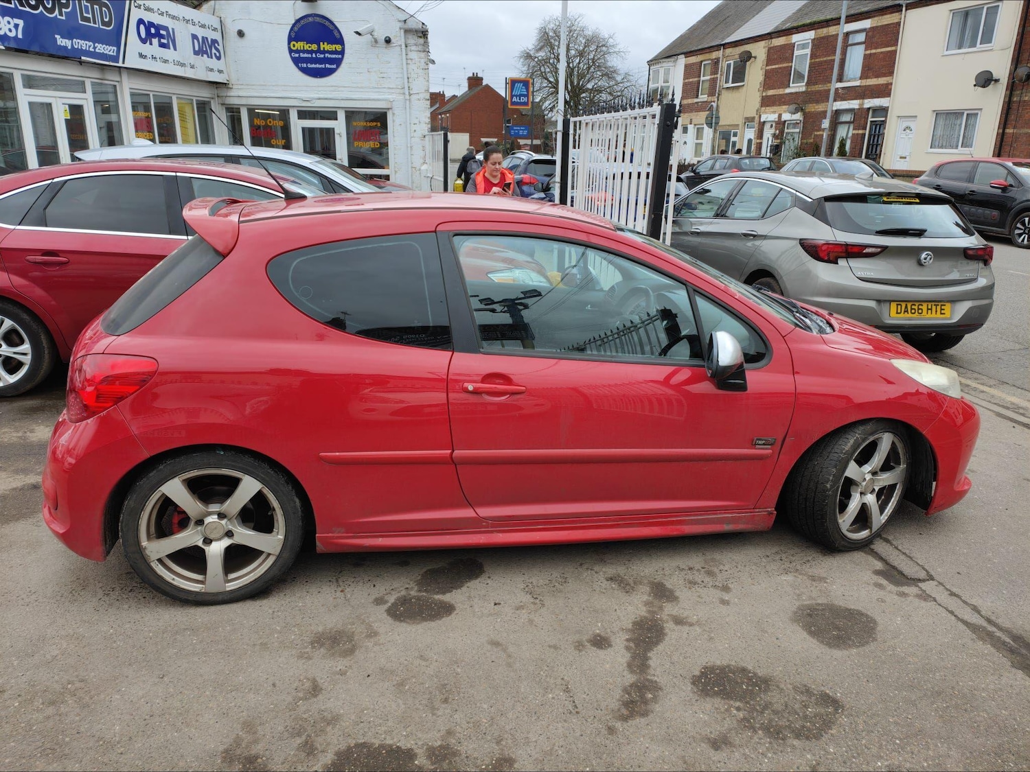 Used Peugeot 207 for sale - 77958590: Photo 11