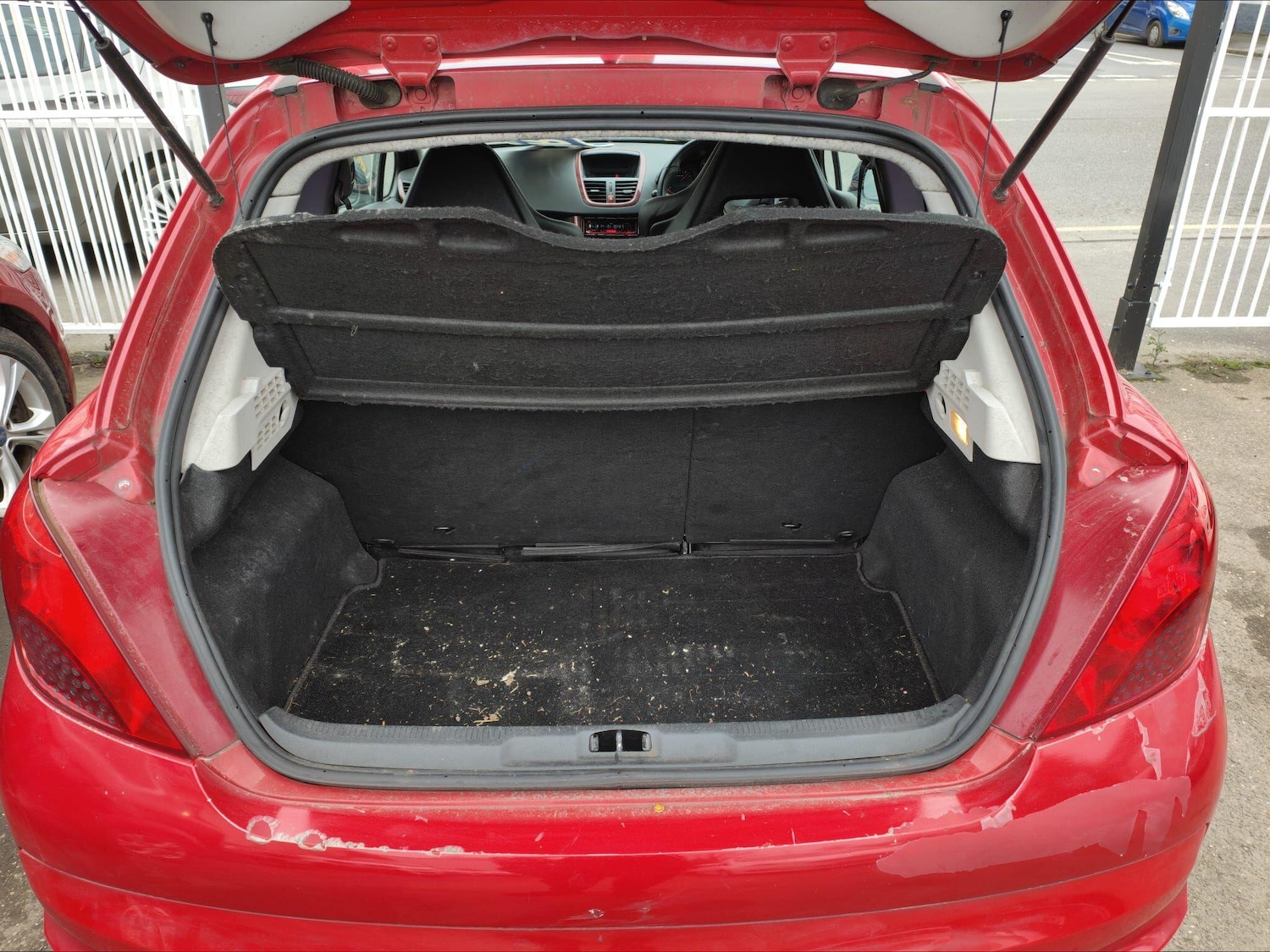 Used Peugeot 207 for sale - 77958590: Photo 9