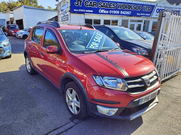 Used Dacia Sandero Stepway 2016 for sale - 76175026: Photo 1