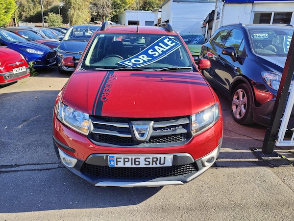 Used Dacia Sandero Stepway 2016 for sale - 76175026: Photo 4