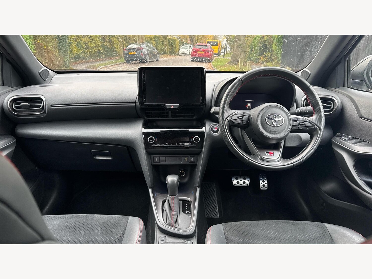 Used Toyota Yaris Cross 2024 for sale - 76742396: Photo 7