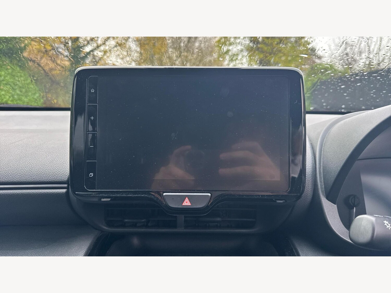 Used Toyota Yaris Cross 2024 for sale - 76742396: Photo 9