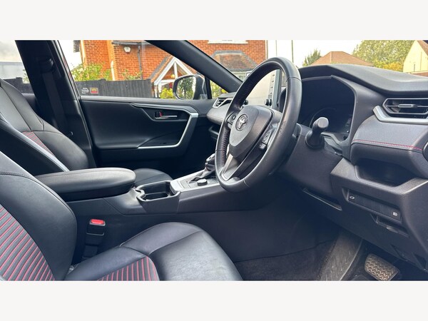 Used Toyota RAV4 2021 for sale - 76306289: Photo 13