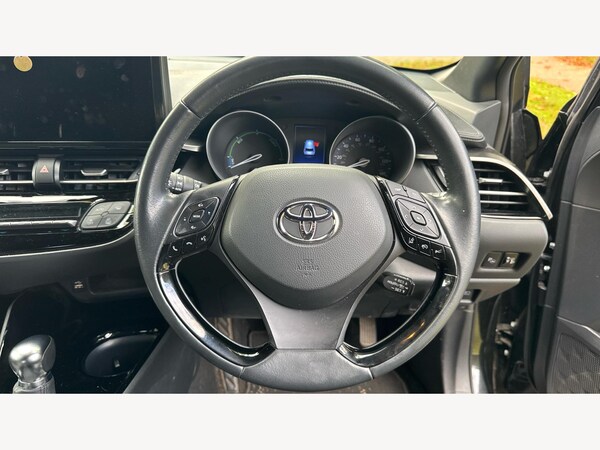 Used Toyota C-HR 2023 for sale - 76188434: Photo 10