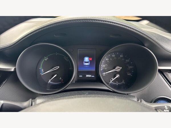 Used Toyota C-HR 2023 for sale - 76188434: Photo 11
