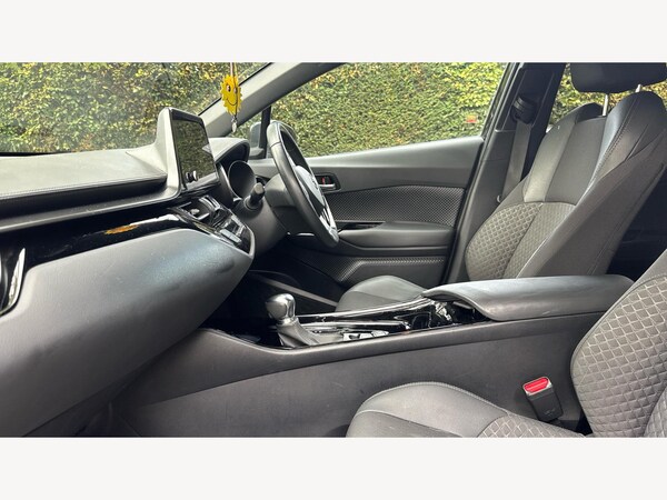 Used Toyota C-HR 2023 for sale - 76188434: Photo 12