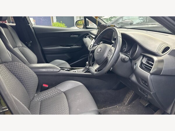 Used Toyota C-HR 2023 for sale - 76188434: Photo 13