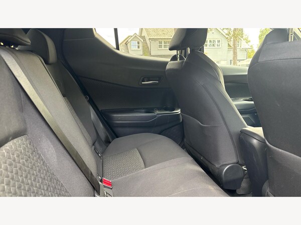 Used Toyota C-HR 2023 for sale - 76188434: Photo 14
