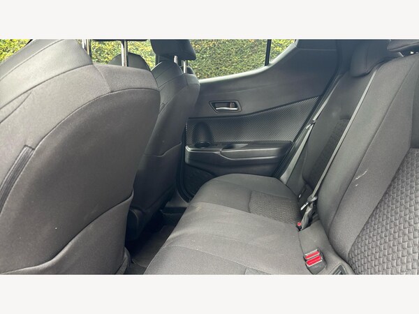 Used Toyota C-HR 2023 for sale - 76188434: Photo 15