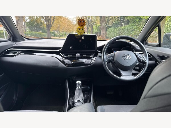 Used Toyota C-HR 2023 for sale - 76188434: Photo 7