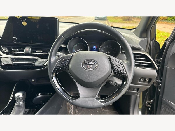 Used Toyota C-HR 2023 for sale - 76188434: Photo 8