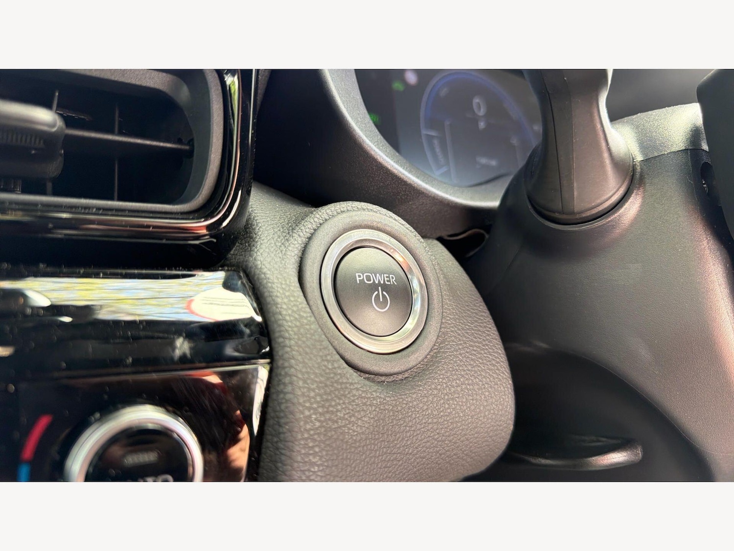 Used Toyota Yaris Cross 2025 for sale - 78184514: Photo 18