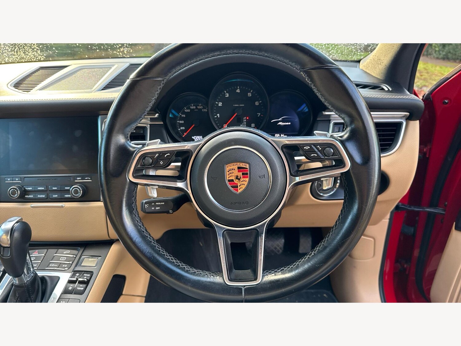 Used Porsche Macan 2018 for sale - 76781569: Photo 10
