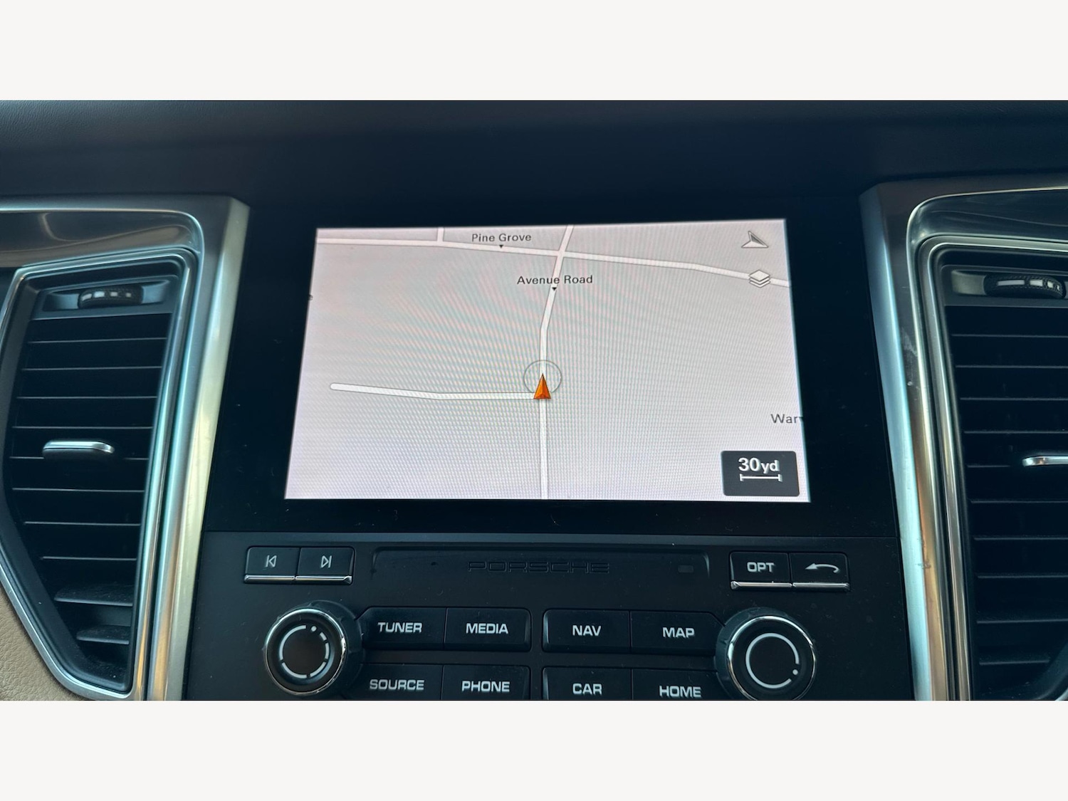 Used Porsche Macan 2018 for sale - 76781569: Photo 9