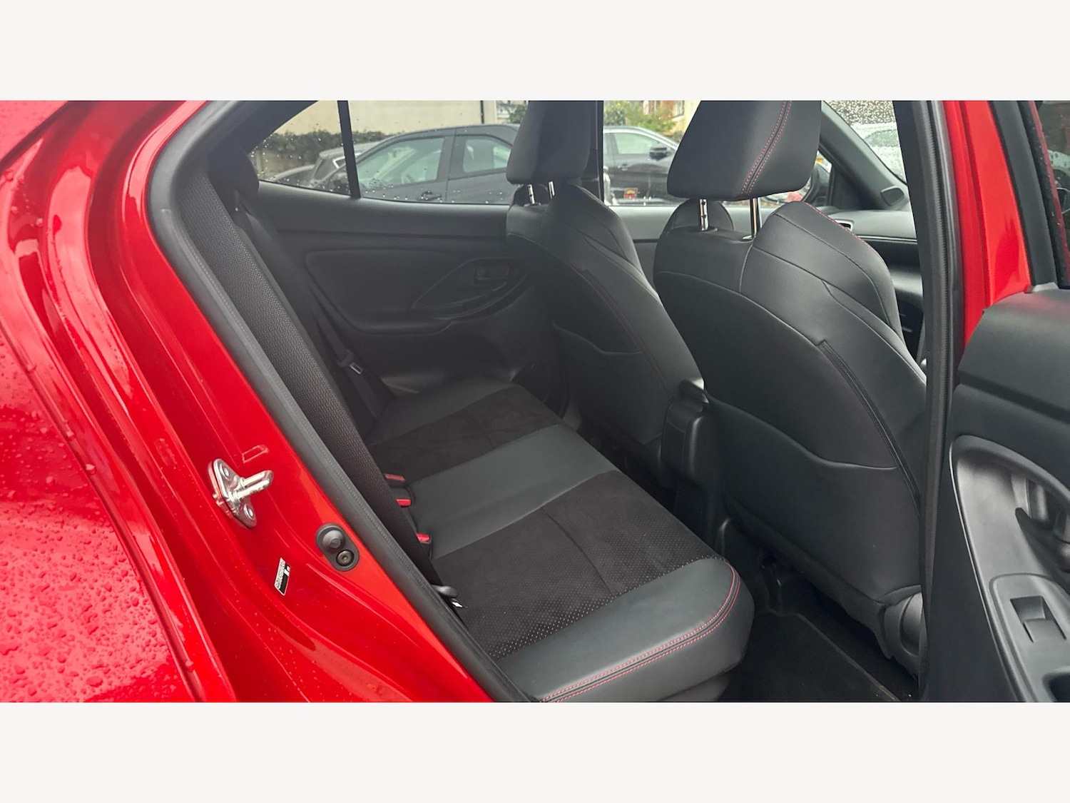 Used Toyota Yaris Cross 2023 for sale - 77330684: Photo 14