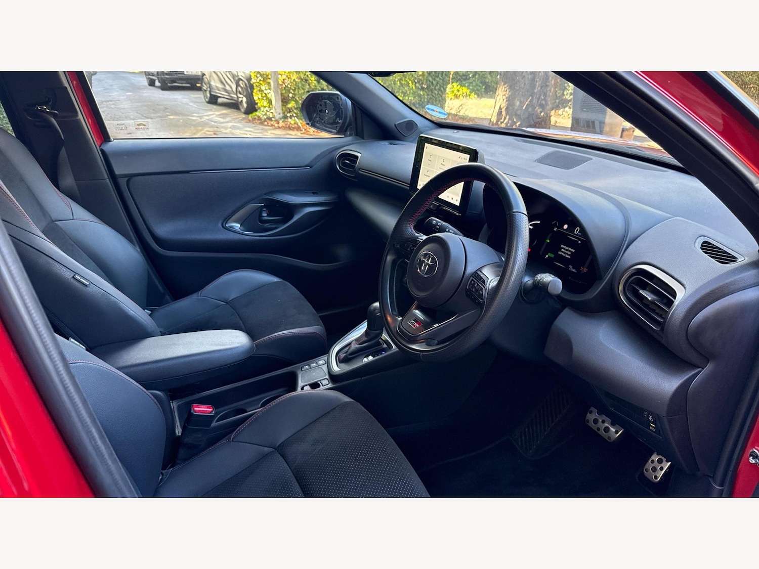 Used Toyota Yaris Cross 2024 for sale - 76167264: Photo 13