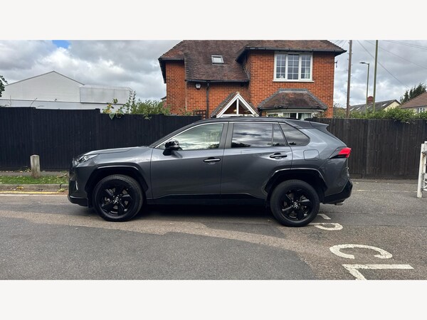 Used Toyota RAV4 2020 for sale - 76307130: Photo 19