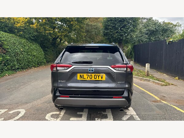 Used Toyota RAV4 2020 for sale - 76307130: Photo 21