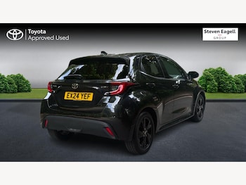 Used Toyota Yaris 2024 for sale - 79132550: Photo