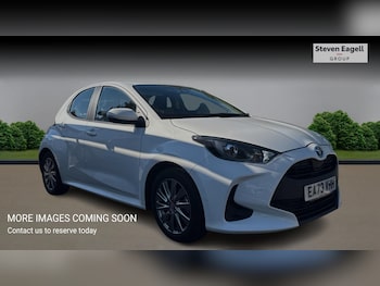 Used Toyota Yaris 2023 for sale - 76121477: Photo
