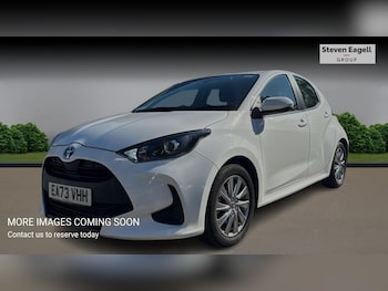 Used Toyota Yaris 2023 for sale - 76121477: Photo