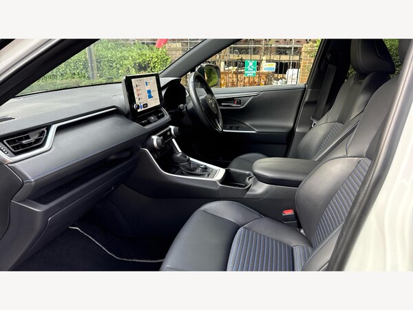 Used Toyota RAV4 2019 for sale - 76158990: Photo 12