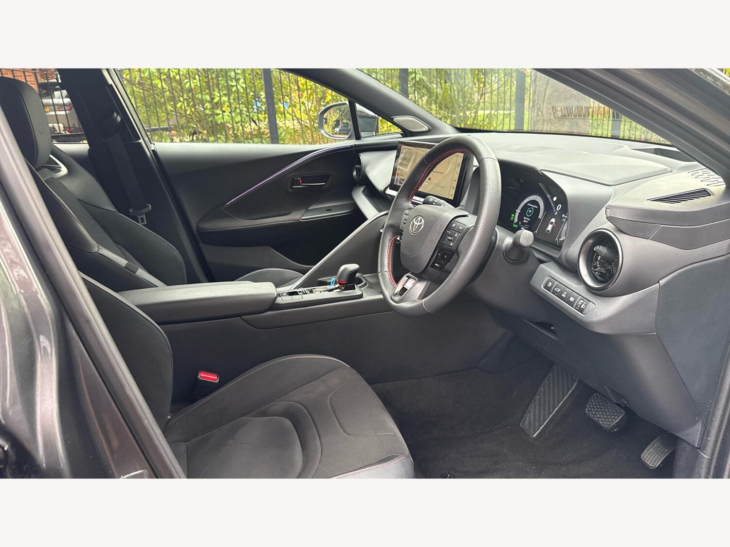 Used Toyota C-HR 2024 for sale - 77074165: Photo 13