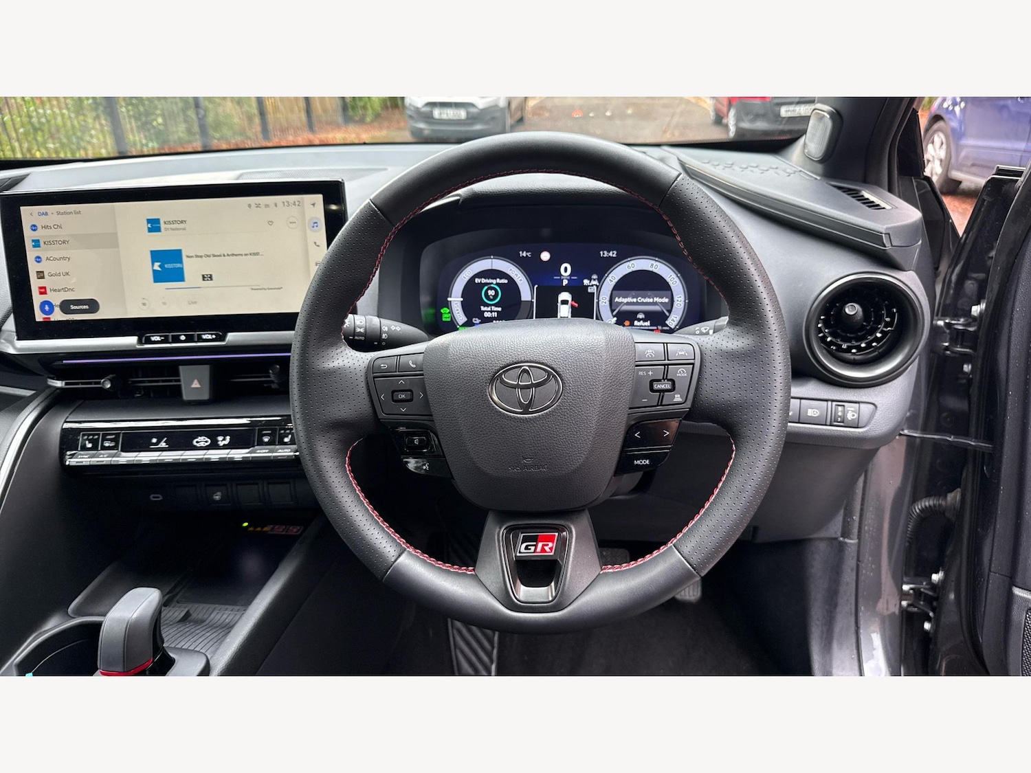 Used Toyota C-HR 2024 for sale - 77074165: Photo 8