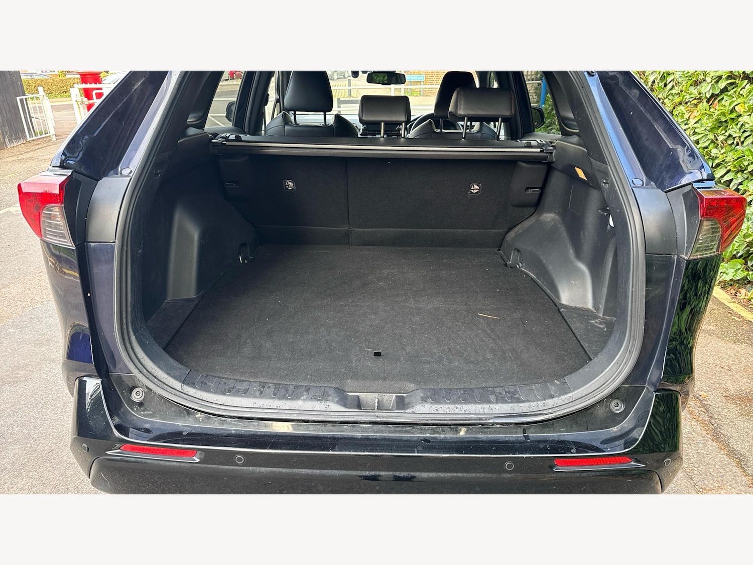 Used Toyota RAV4 2021 for sale - 76513251: Photo 16