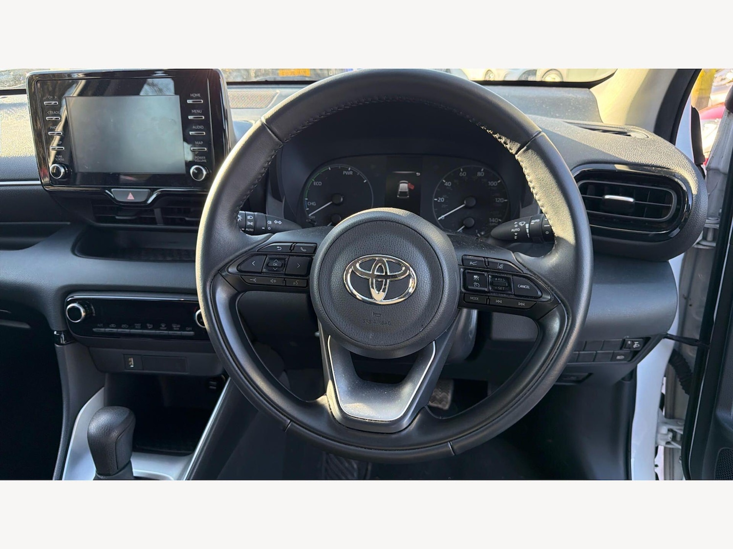 Used Toyota Yaris for sale - 77958351: Photo 8