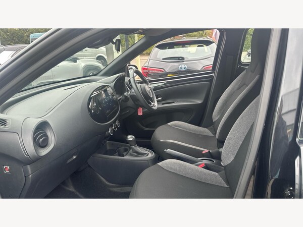 Used Toyota Aygo X 2024 for sale - 76239489: Photo 12