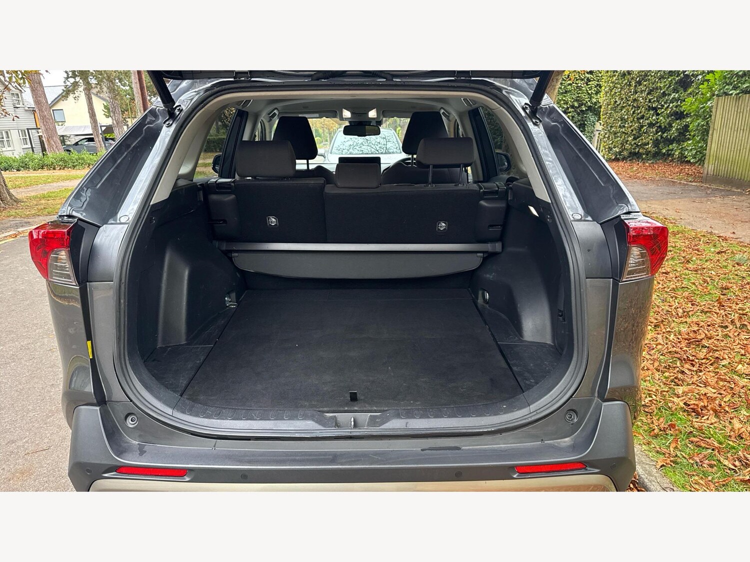 Used Toyota RAV4 2023 for sale - 76084139: Photo 16