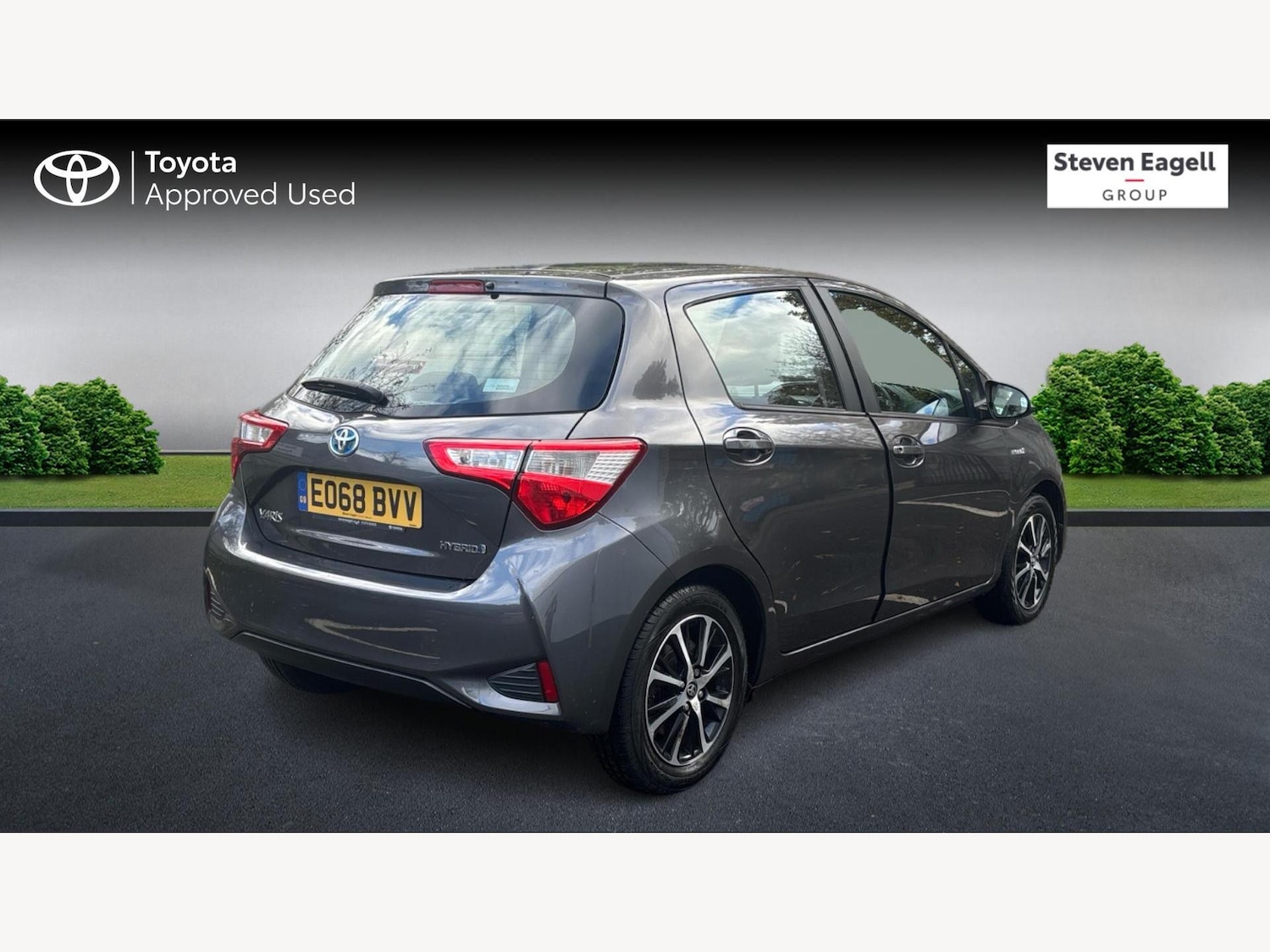 Used Toyota Yaris 2018 for sale - 76440782: Photo 2