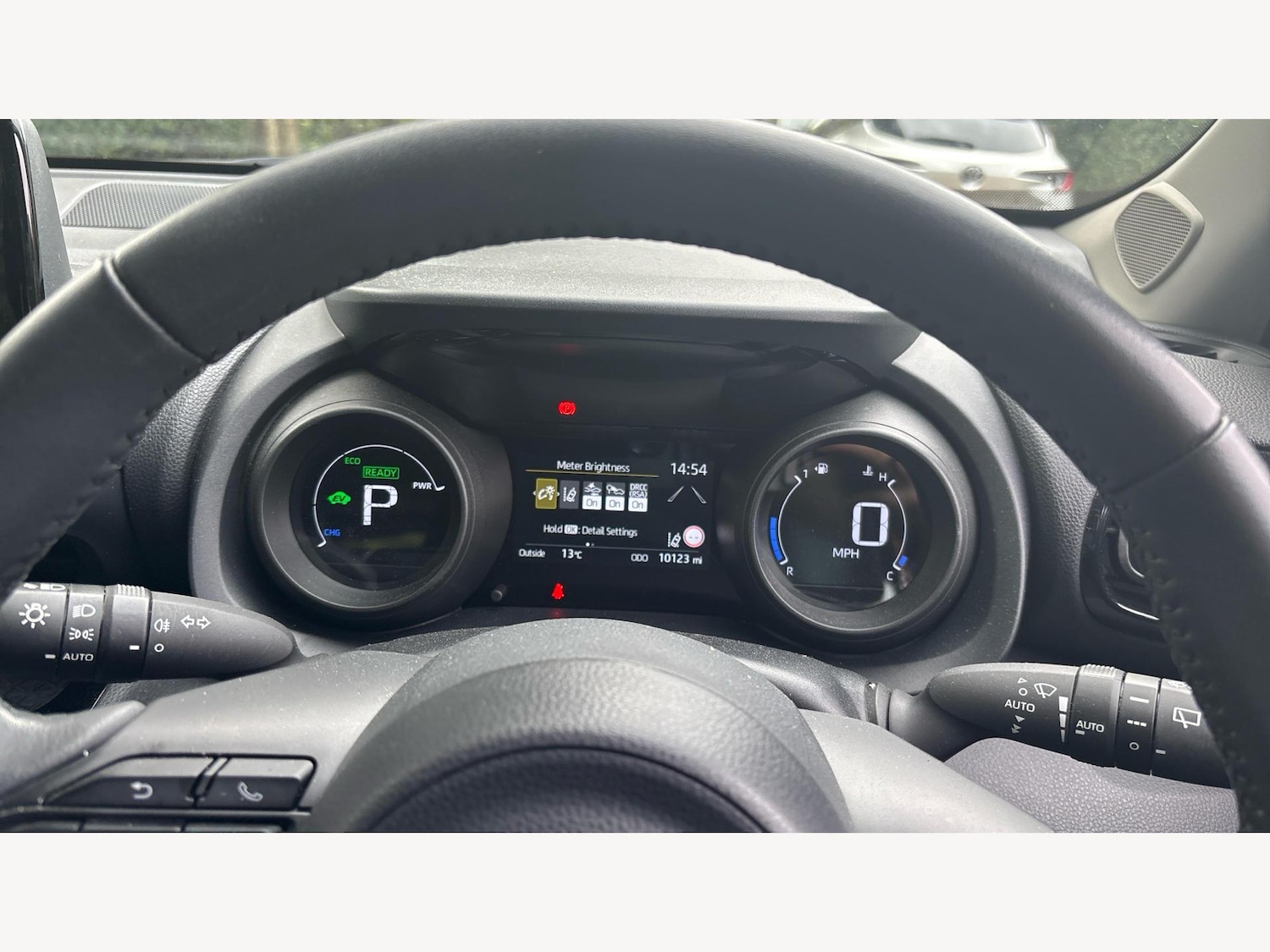 Used Toyota Yaris Cross 2023 for sale - 76371029: Photo 11