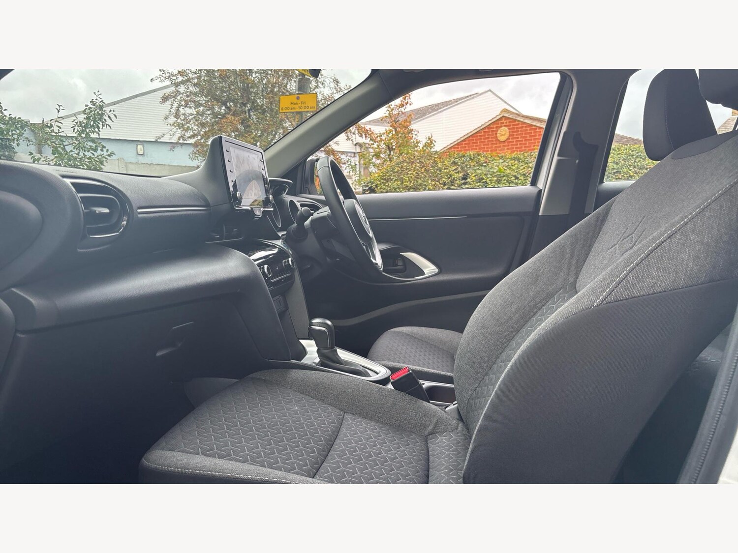 Used Toyota Yaris Cross 2023 for sale - 76371029: Photo 12
