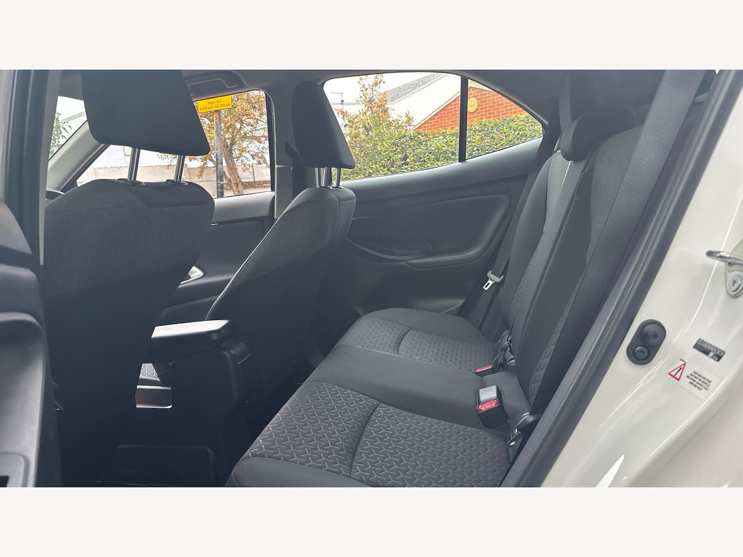 Used Toyota Yaris Cross 2023 for sale - 76371029: Photo 15