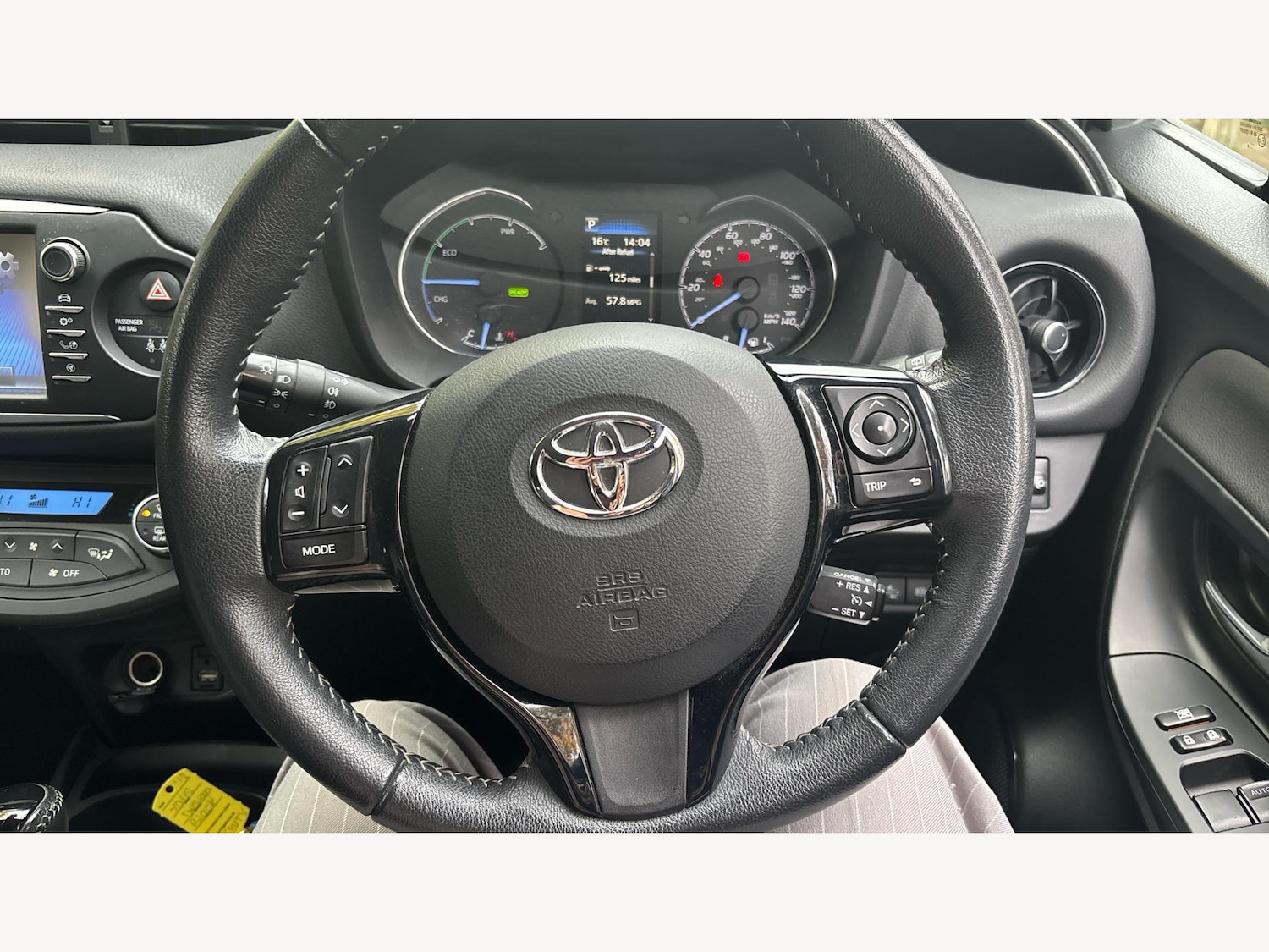 Used Toyota Yaris 2018 for sale - 76832578: Photo 10